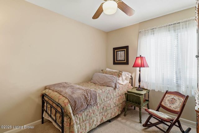 1000 Hobbs Ln, Fisherville, KY 40023