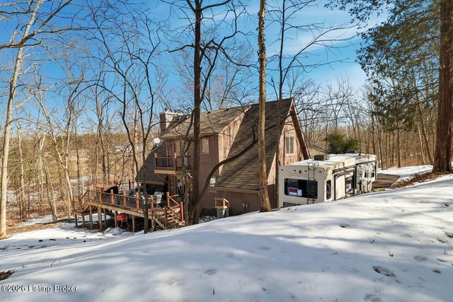 1000 Hobbs Ln, Fisherville, KY 40023