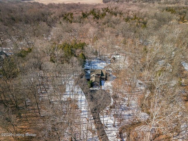 1000 Hobbs Ln, Fisherville, KY 40023