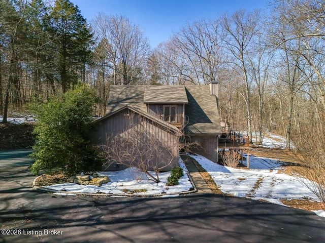 1000 Hobbs Ln, Fisherville, KY 40023