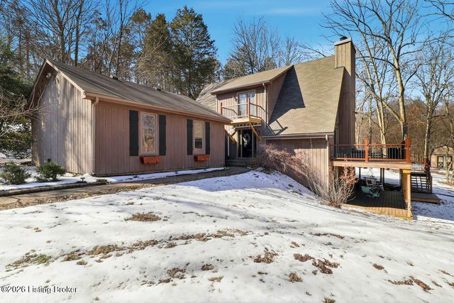 1000 Hobbs Ln, Fisherville, KY 40023