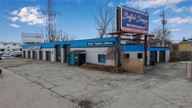 874 Niagara Falls Boulevard, Tonawanda, NY 14223
