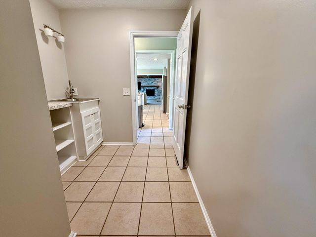 1724 Ramblewood Avenue, Columbus, OH 43235