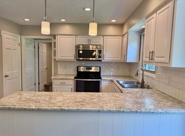 1724 Ramblewood Avenue, Columbus, OH 43235