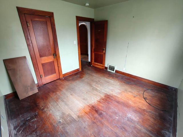 1567 Rutledge Street, Gary, IN 46404