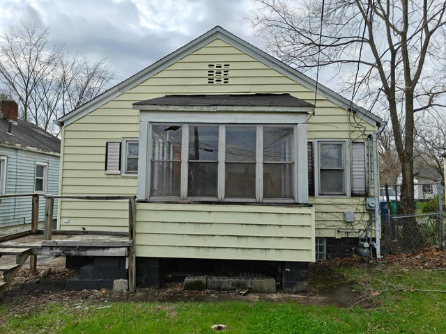 1567 Rutledge Street, Gary, IN 46404