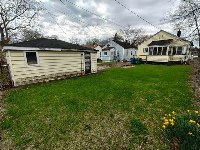 1567 Rutledge Street, Gary, IN 46404