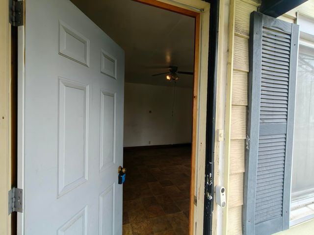 1567 Rutledge Street, Gary, IN 46404