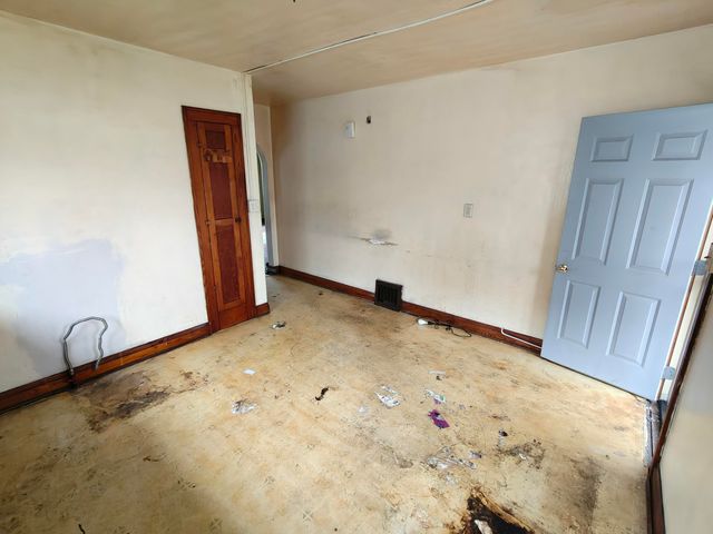 1567 Rutledge Street, Gary, IN 46404