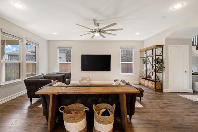 1413 Bellingham Lane, Garland, TX 75044