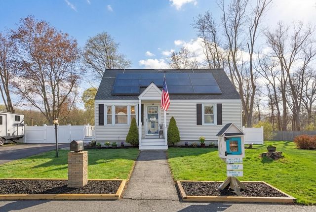 58 Leo Ave, Dracut, MA 01826