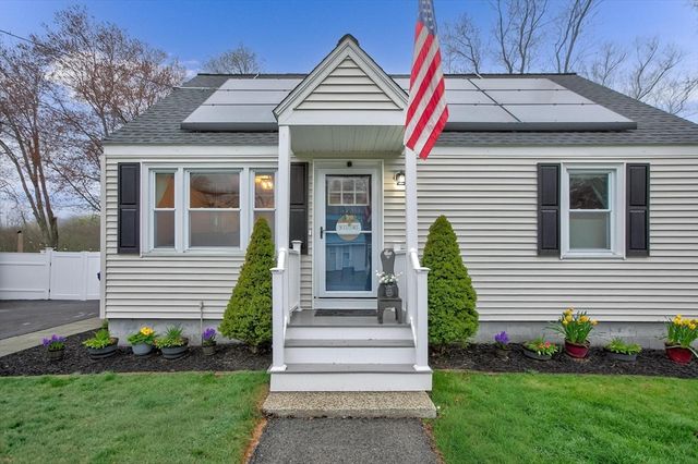 58 Leo Ave, Dracut, MA 01826