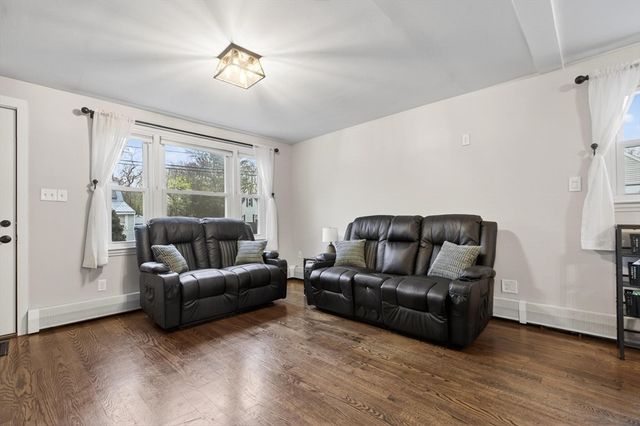 58 Leo Ave, Dracut, MA 01826