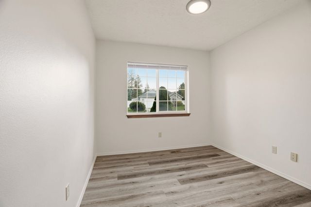 6302 W Selkirk Ave, Spokane, WA 99208