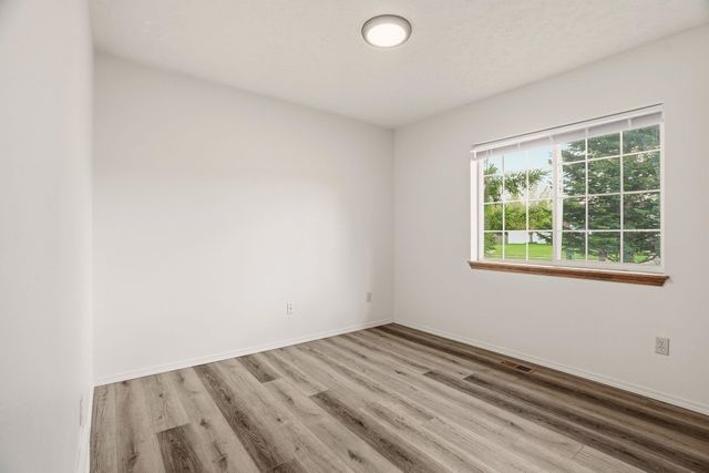 6302 W Selkirk Ave, Spokane, WA 99208