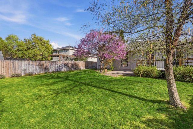 6302 W Selkirk Ave, Spokane, WA 99208