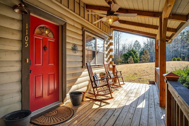 1105 Fairways Dr, Smithville, TN 37166