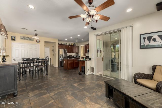 2116 W KURALT Drive, Anthem, AZ 85086