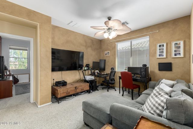 2116 W KURALT Drive, Anthem, AZ 85086