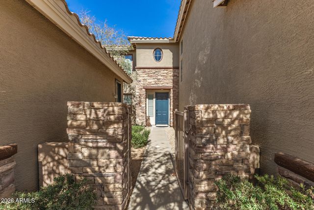 2116 W KURALT Drive, Anthem, AZ 85086