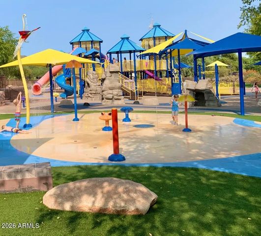 2116 W KURALT Drive, Anthem, AZ 85086