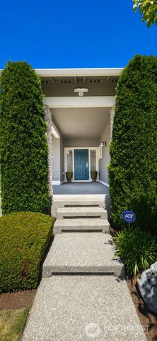 15372 SE 160th Place, Renton, WA 98058