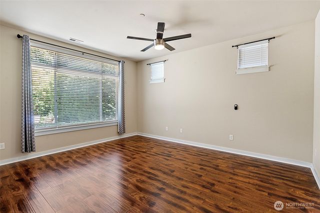 15372 SE 160th Place, Renton, WA 98058
