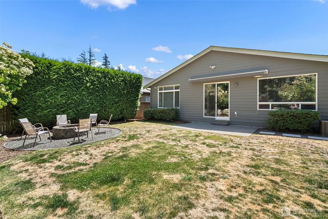 15372 SE 160th Place, Renton, WA 98058