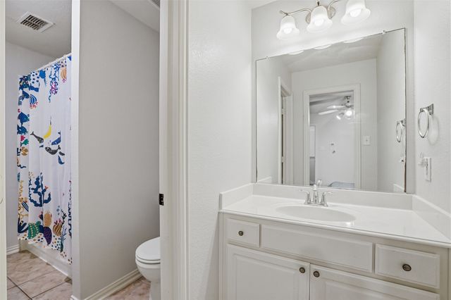 913 Royal Oaks Drive, Mckinney, TX 75072