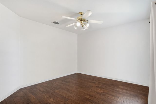 913 Royal Oaks Drive, Mckinney, TX 75072