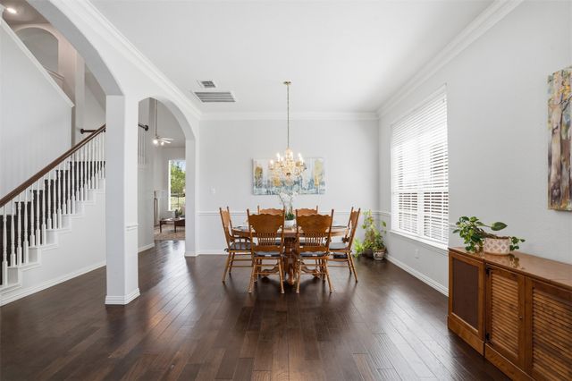 913 Royal Oaks Drive, Mckinney, TX 75072