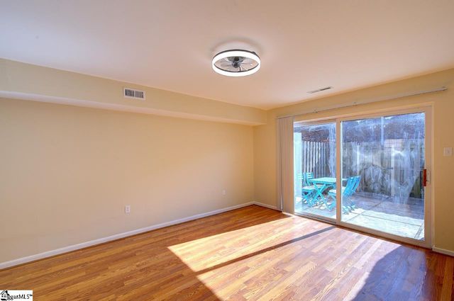 2530 E North Street, Greenville, SC 29615