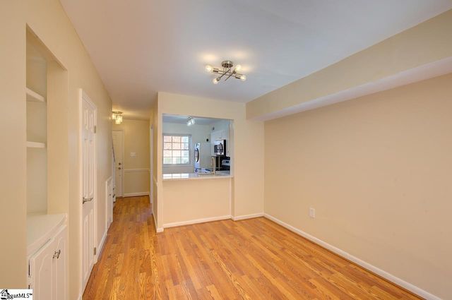 2530 E North Street, Greenville, SC 29615