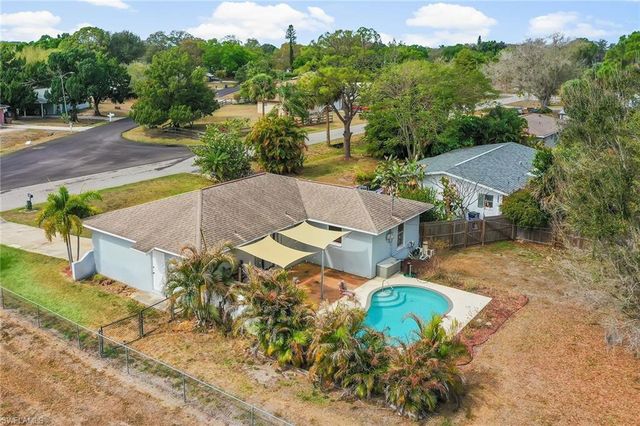 13944 Matanzas DR, Fort Myers, FL 33905