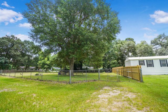 21974 Caney Drive, New Caney, TX 77357