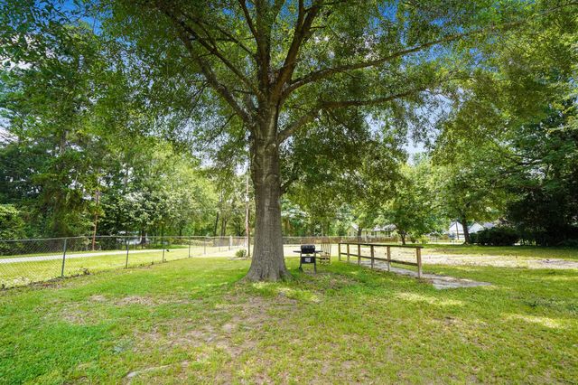 21974 Caney Drive, New Caney, TX 77357