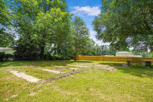21974 Caney Drive, New Caney, TX 77357