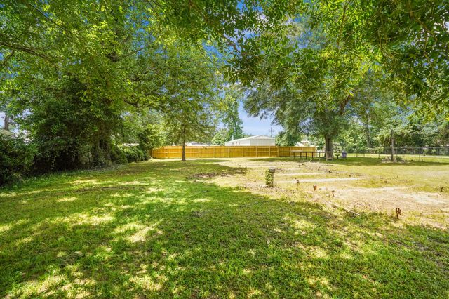 21974 Caney Drive, New Caney, TX 77357