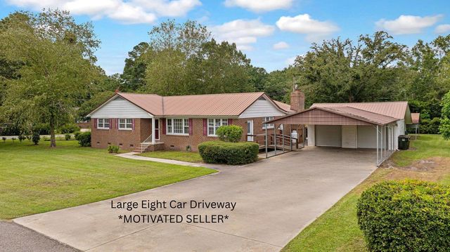 113 Center Street, Moncks Corner, SC 29461
