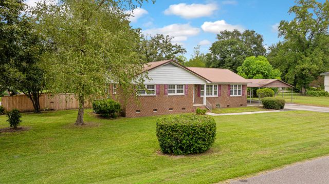 113 Center Street, Moncks Corner, SC 29461