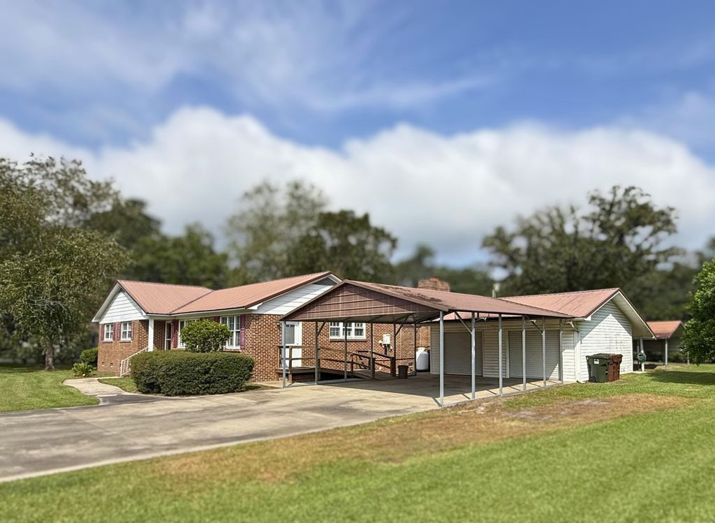 113 Center Street, Moncks Corner, SC 29461