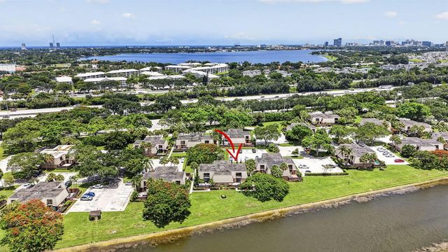 5034 50th Way, West Palm Beach, FL 33409