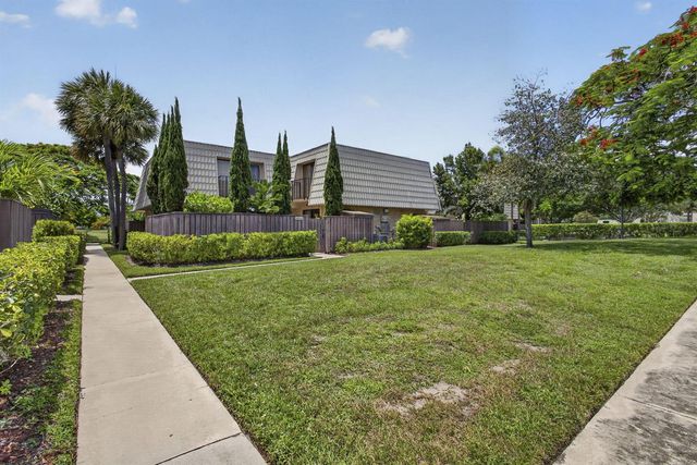 5034 50th Way, West Palm Beach, FL 33409