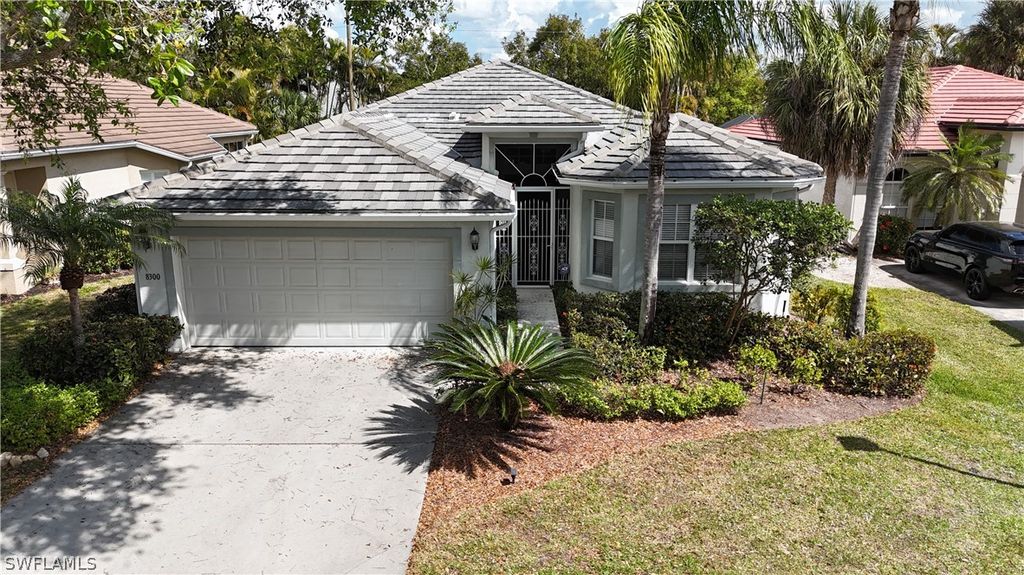 8300 Laurel Lakes BLVD, Naples, FL 34119