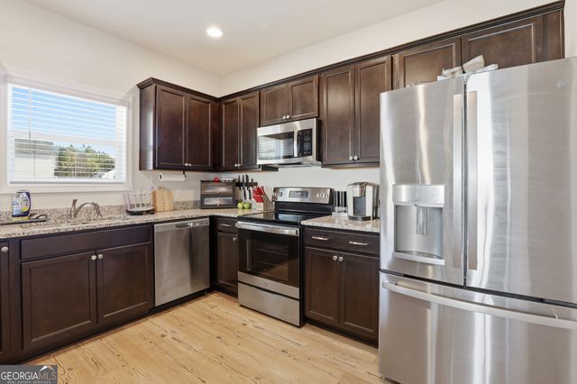 233 Caroline Way, Guyton, GA 31312