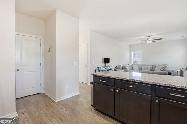 233 Caroline Way, Guyton, GA 31312