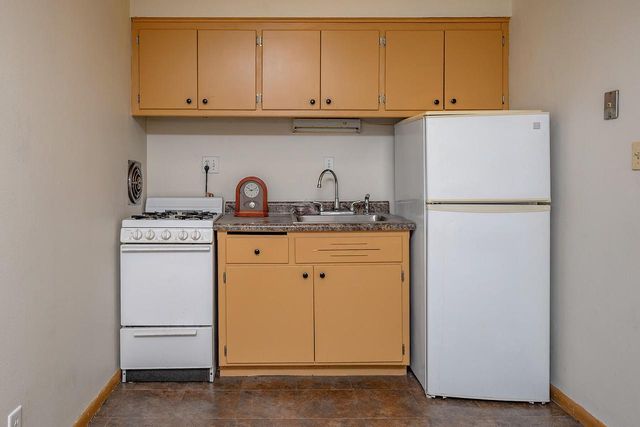 5315 National AVENUE, West Milwaukee, WI 53214