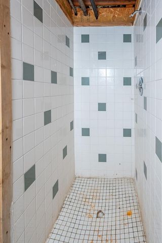 5315 National AVENUE, West Milwaukee, WI 53214