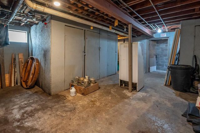 5315 National AVENUE, West Milwaukee, WI 53214