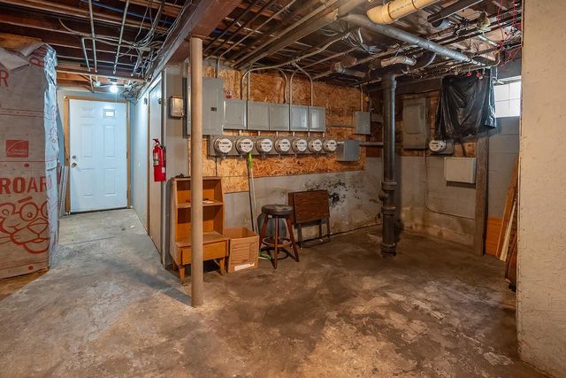 5315 National AVENUE, West Milwaukee, WI 53214
